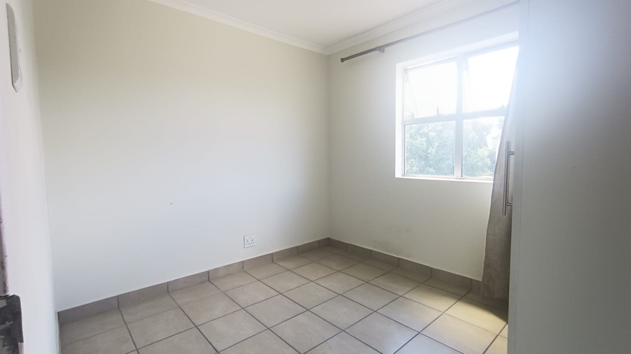 2 Bedroom Property for Sale in Sonstraal Heights Western Cape